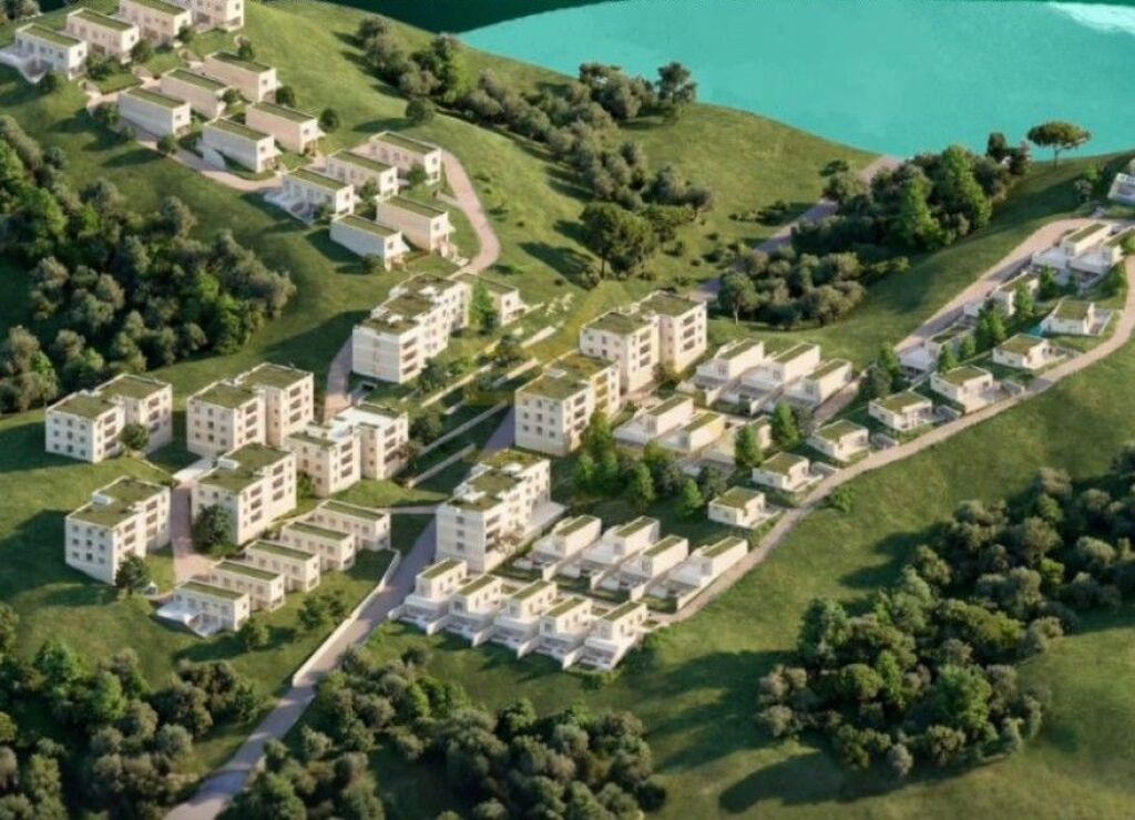 🏡 1+1 in Vendita – Lago di Farka