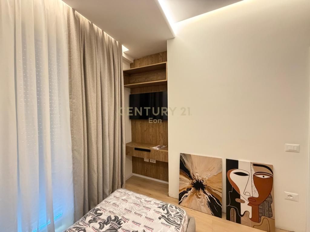 AFFITTIAMO VILLA A FARKE, TIRANA !