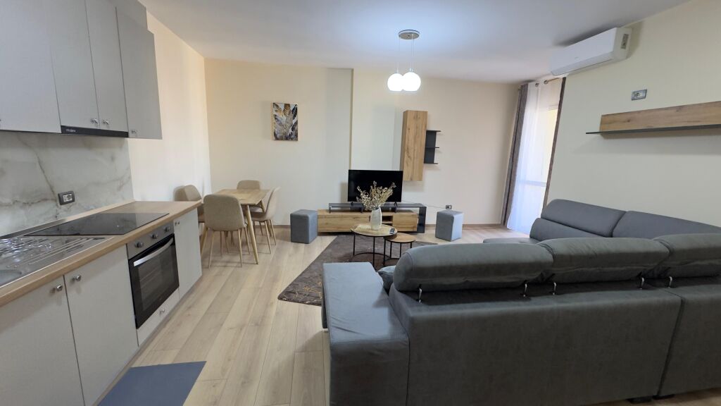 Appartamento moderno 1+1 vicino a Delijorgji, via Kavaja!
