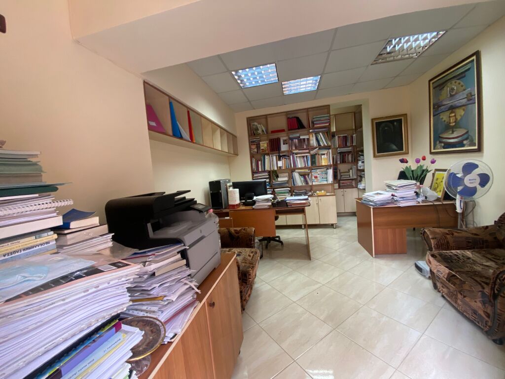 Premises for rent near the Ministry of Justice !
