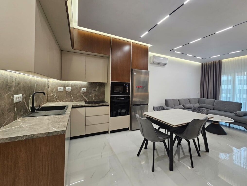 🏡 Zogu i Zi Appartamento 2+1 in affitto