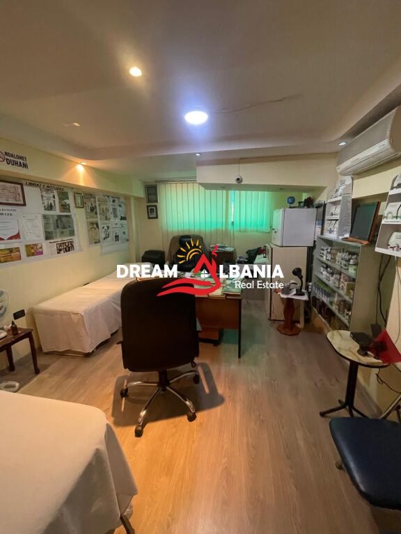 Duplex Shop for Sale in Center, Tirana ( ID 4171623 )