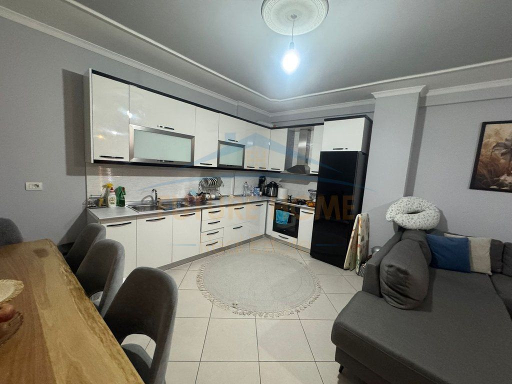 For sale, Apartment 2+1+Parking Space, Yzberisht