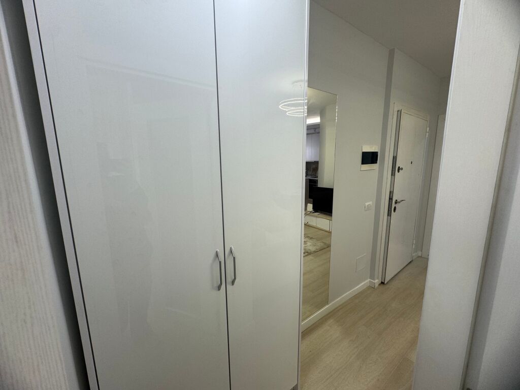 Apartament 1+1 per qira , Komuna e Parisit