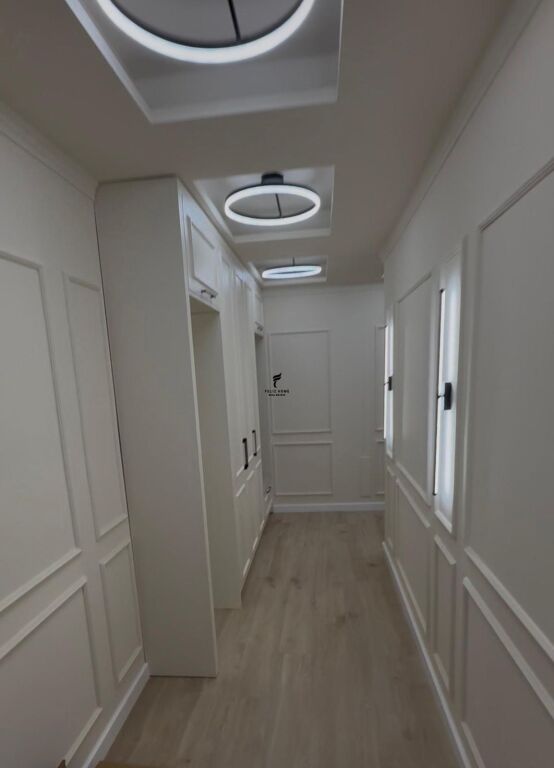 APARTAMENT ME QERA 2+1 KINOSTUDIO 75.000 LEKE FH-68906