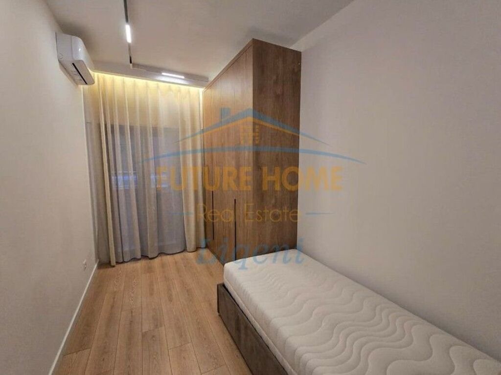 Qera, Apartament 2+1, Qendër, Tiranë.