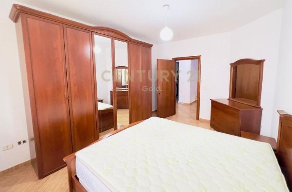 Appartamento 2+1+2 in Affitto