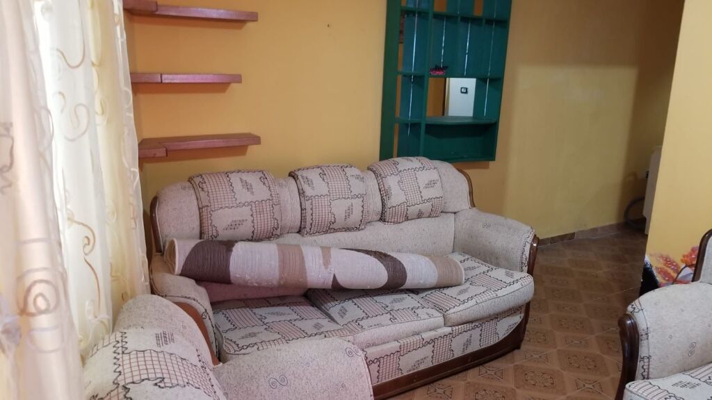 Entrance 1+1, on Mihal Grameno street, ballet school, 400 thousand leke