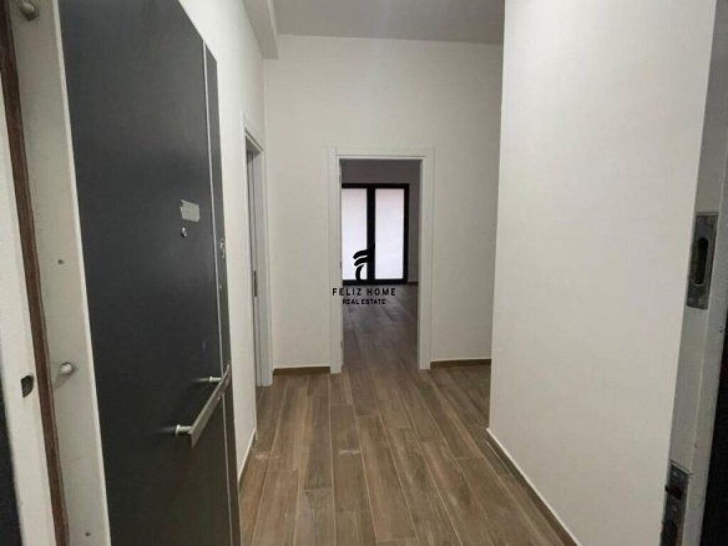 OFFICE FOR RENT 118 M2 DIBRA STREET 650 EURO FH-69018