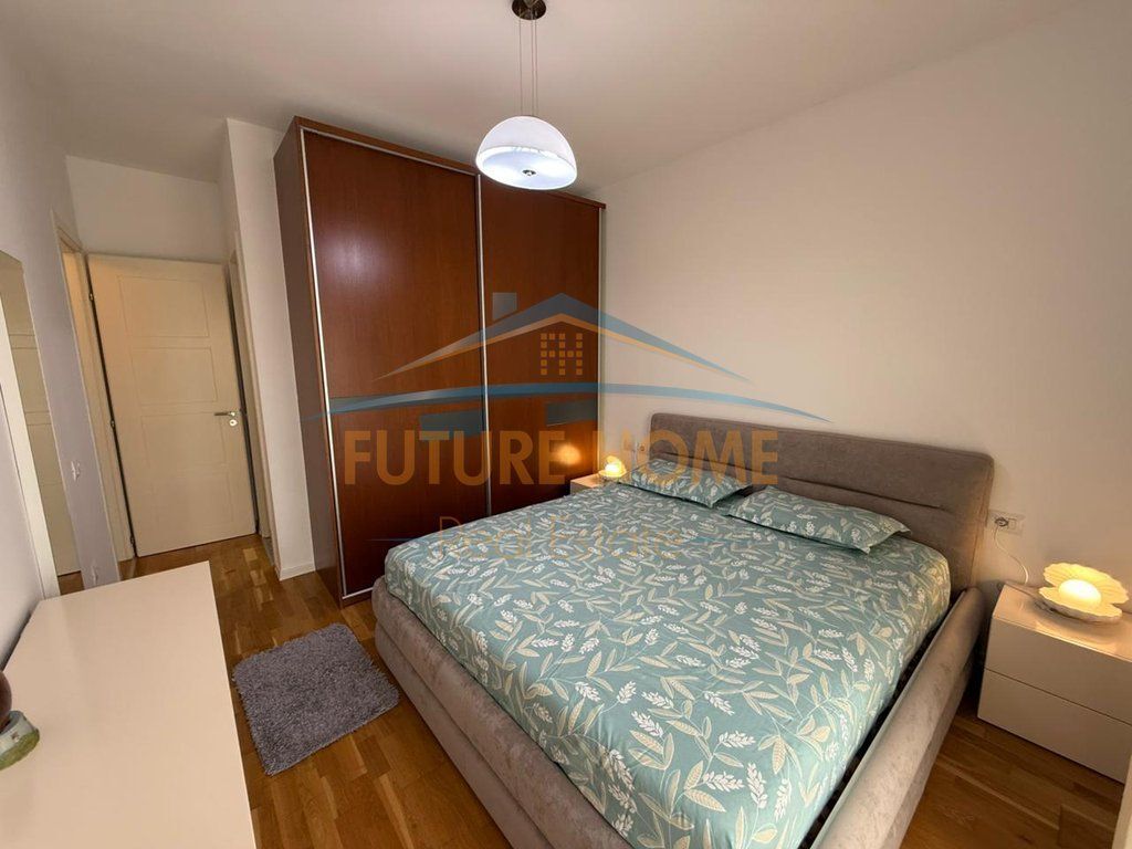 Qera apartament 2+1+2 , Kopshti botanik
