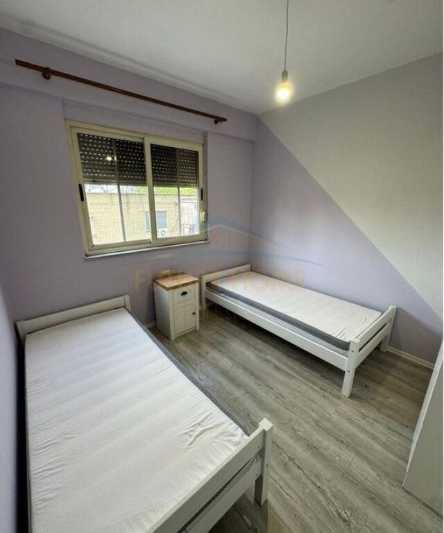For sale, Apartment 3+1+2, Train Station, Tirana