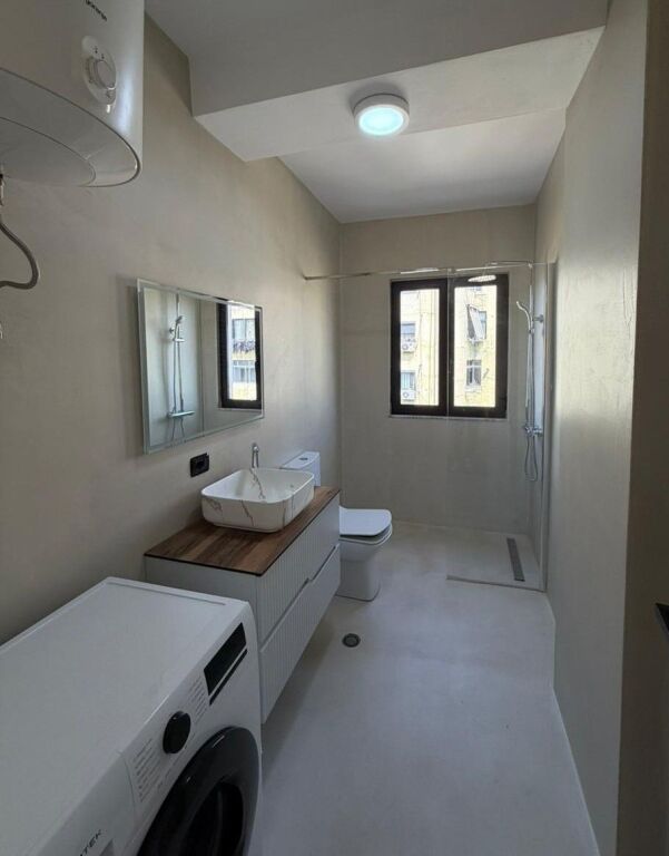 🏡 2+1 + Gardërobë për Shitje – Përballë Delijorgjit ❗️