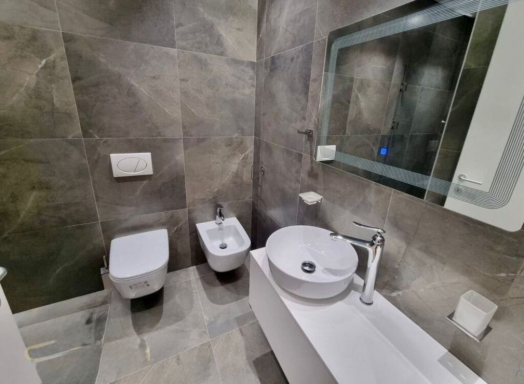 Secret Garden Residence Apartament 2+1+2 me Qira