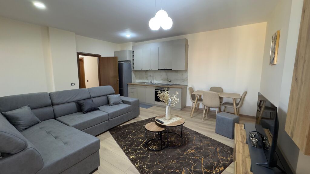 Appartamento moderno 1+1 vicino a Delijorgji, via Kavaja!
