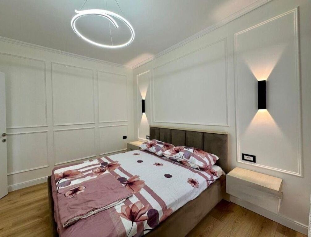 📌 Apartament 1+1 me qira – Qendër, Rruga e Kavajës