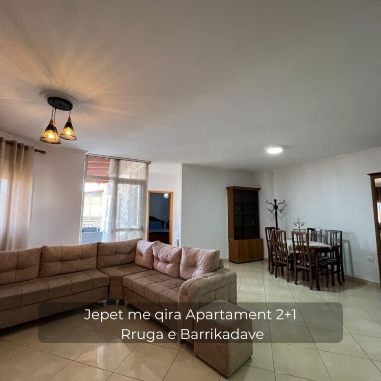 Jepet me qira apartament 2+1 në Rrugën e Barrikadave