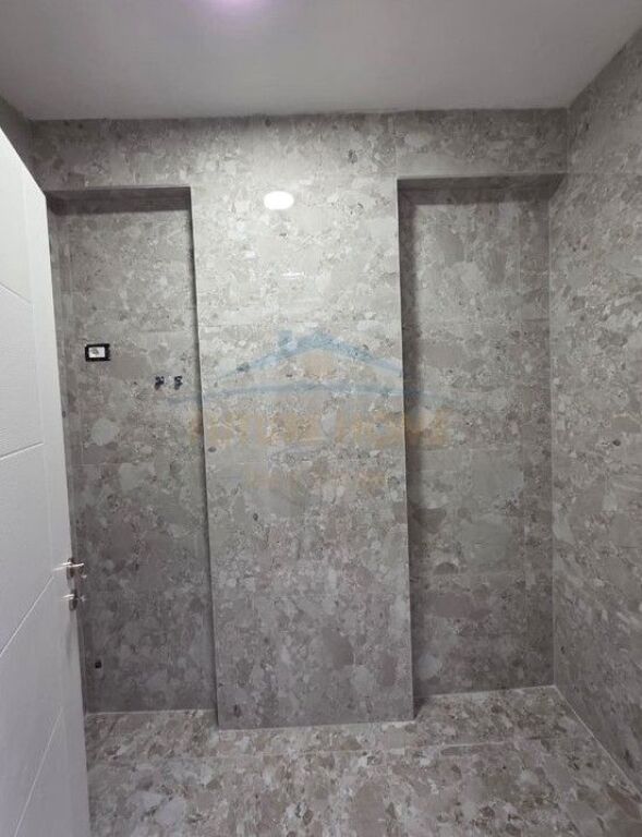For sale, Apartment 2+1+2, Deliu Restaurant, Fresk.
