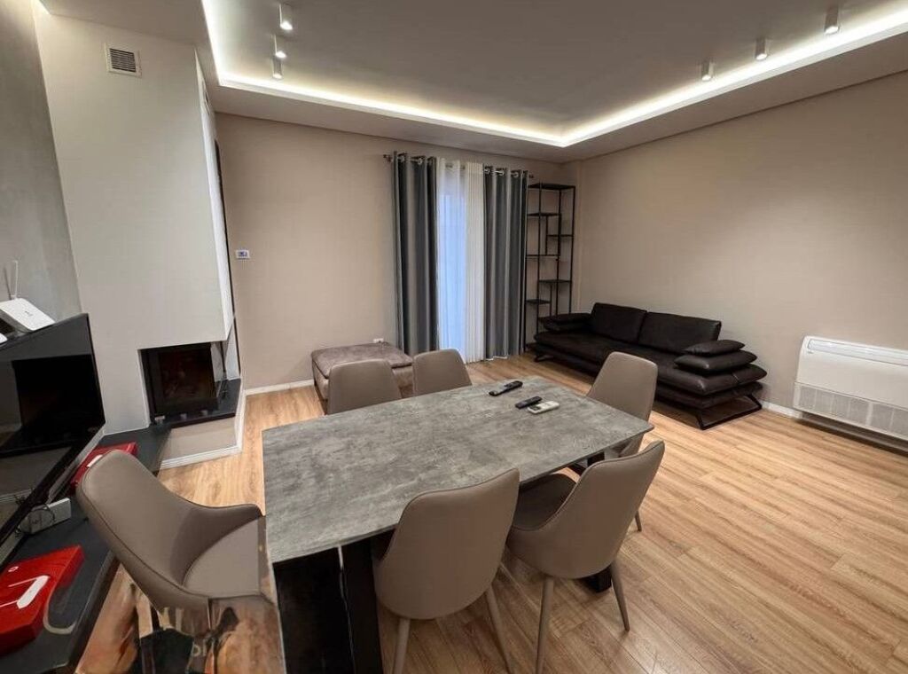 Secret Garden Residence Apartament 2+1+2 me Qira