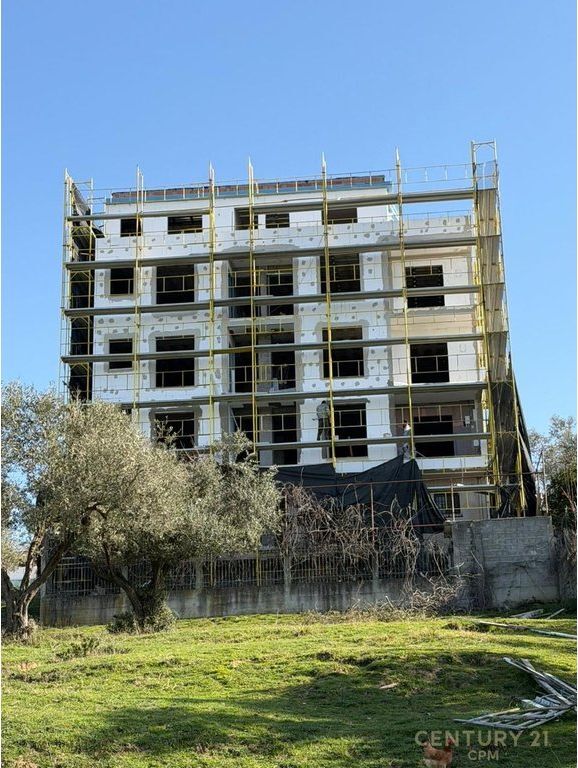 1+1 apartment for sale at Farka Lake!
