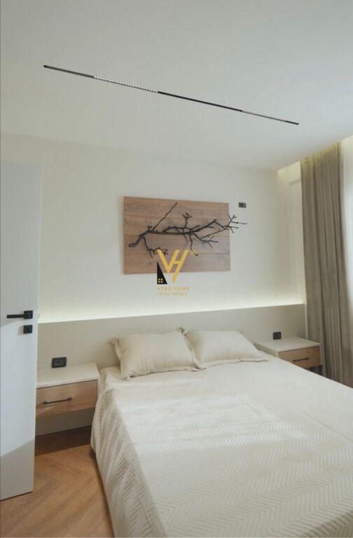 APARTMENT 2+1+2 FOR SALE AT THE BUILDING WITH ARROWS 24,000,000 LEKE