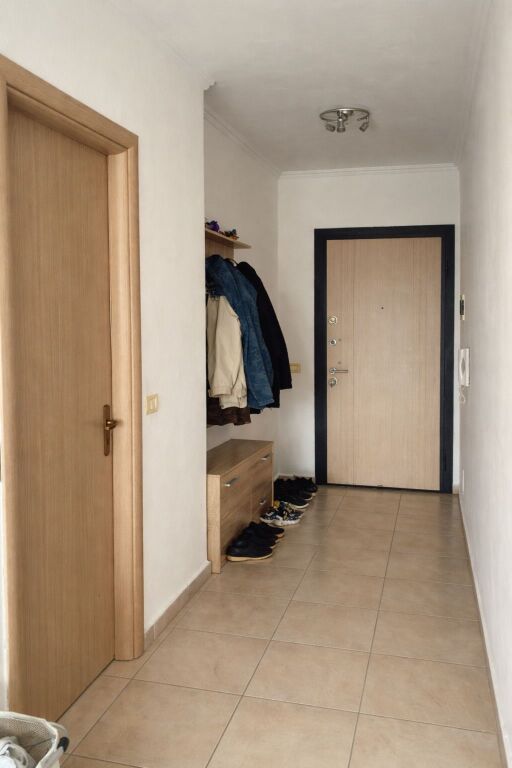 Jepet me qera apartament 2+1, Ali demi, Rruga Idriz Dollaku