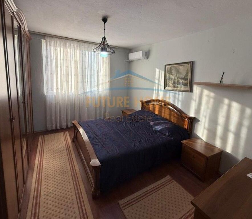 Affitto, Appartamento 2+1, Mercato Elettrico, Tirana.