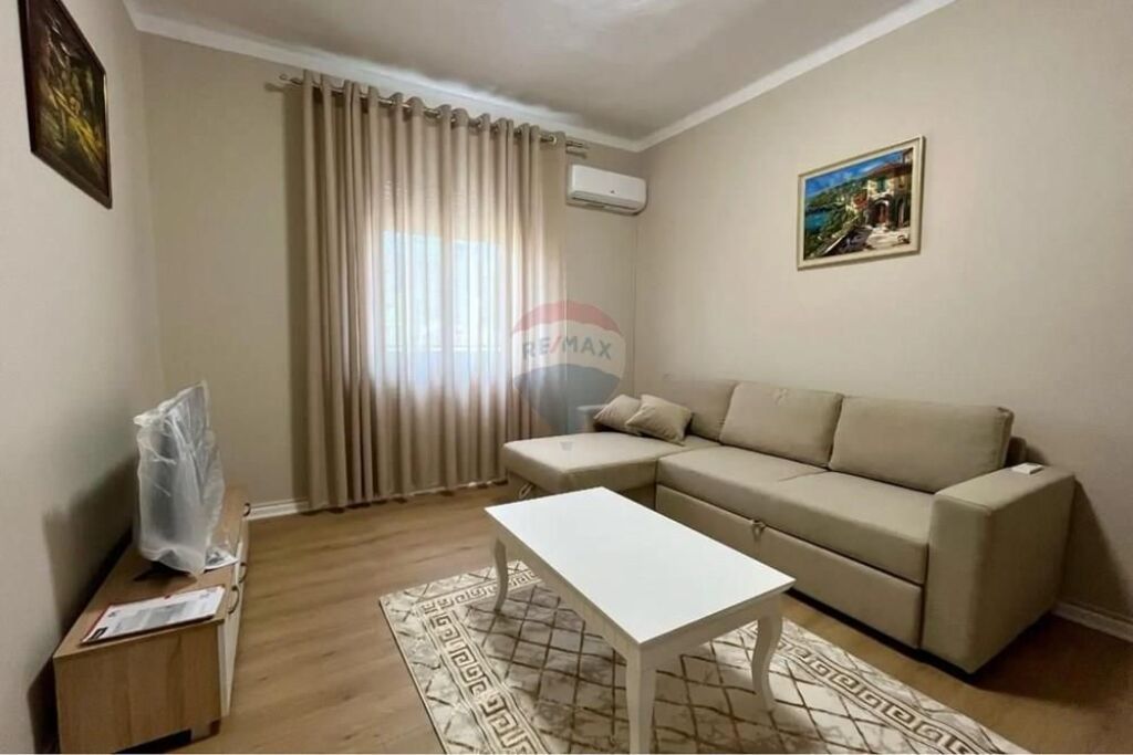 FOR RENT 1+1 APARTMENT AT AGIMI BUILDINGS