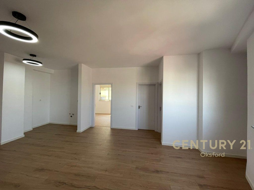 Apartment 2+1 for sale at Kodra e Diellit, near Eleonor.
