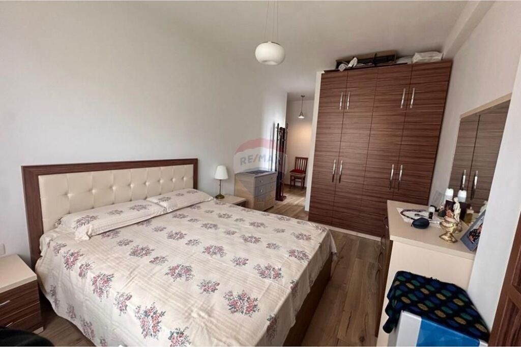 Apartament 3+1+2 per shitje,Fresk