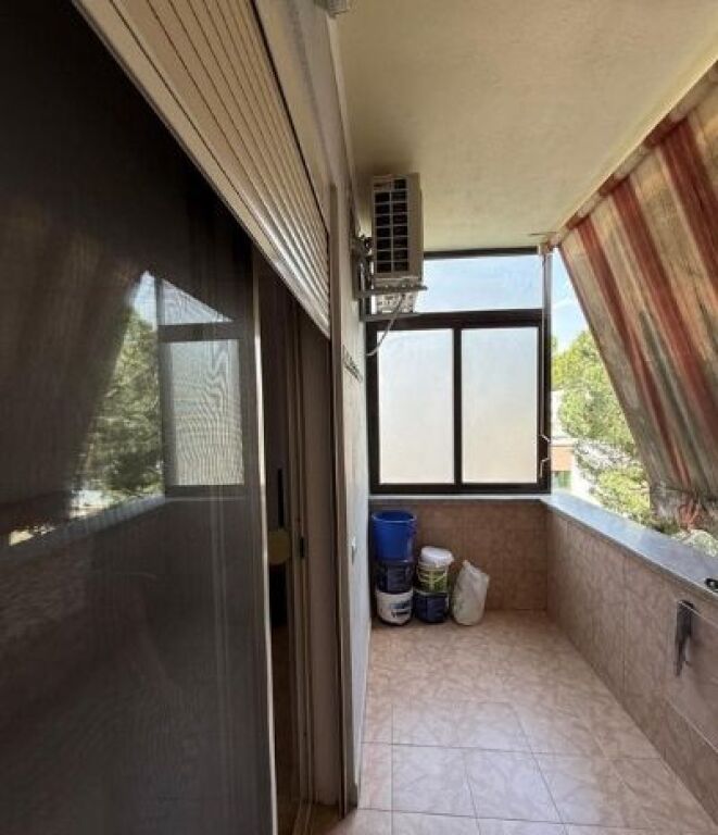 APARTAMENT PER QIRA 2+1+2 + 2 BALLKONE