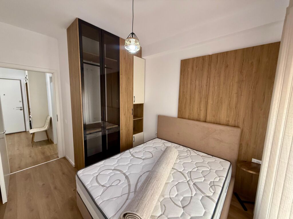 📣 QERA SUPER Apartament 1+1 📍 Kompleksi Kadiu, Ali Dem ✨   🏢 Ndertim i Ri  🛋️ Arreduar Me Arkitekt Ne Menyre Bashkekohore  ✅ I Pa Banuar Me Pare   💶 Cmimi 45.000 Leke/Muaj