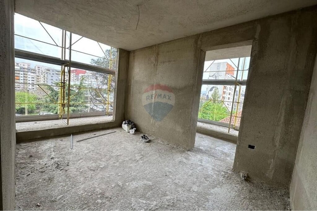 Vendesi Appartamento 1+1 Colonnade Residence