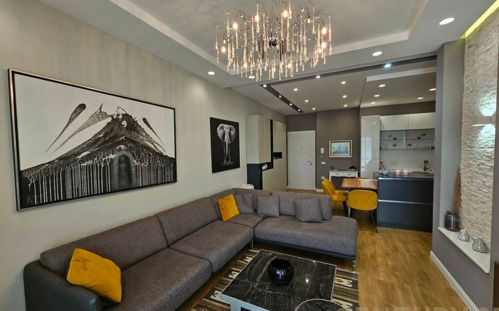 Apartament me qira 2+1+2, Kopshti Botanik