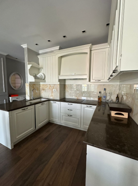 💎 LUX LIVING | APARTAMENT 2+1+2 ME QIRA – AMBASSADOR 3  📍