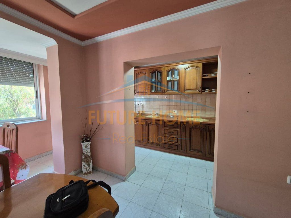 Qera, Apartament 1+1, 21Dhjetori, Tiranë.