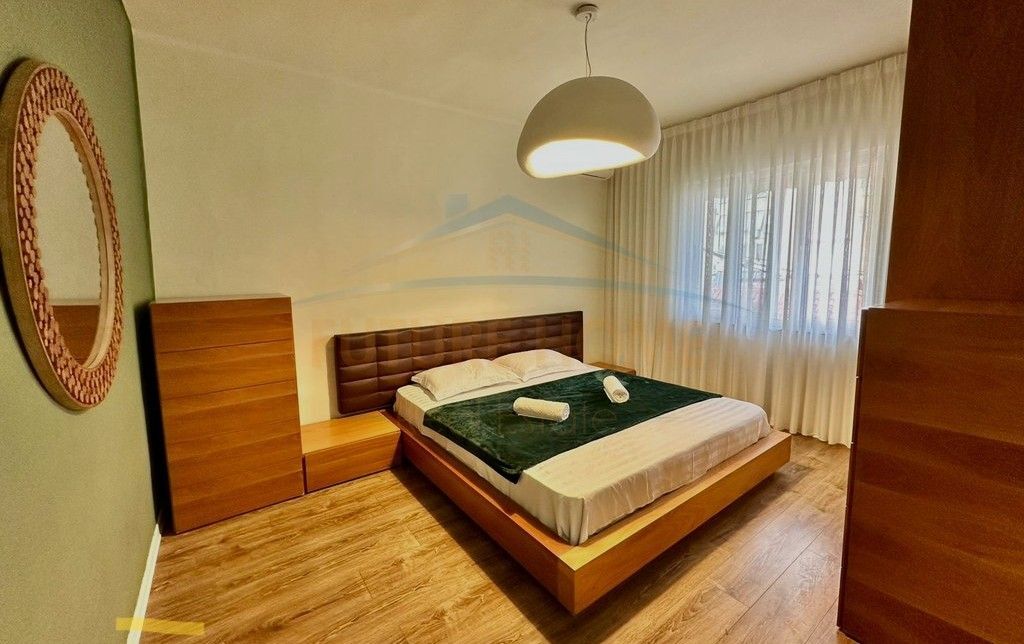 For sale, 2+1 Apartment, Durres Street, Tirana