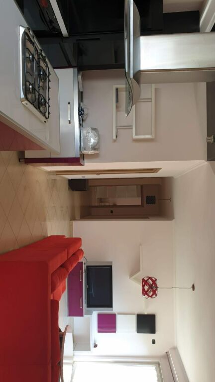 2+1,arredato al complesso panorama stazione treno,700 euro