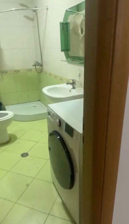 Apartament 2+1+2 me qera ne Astir tek Bar Kronos