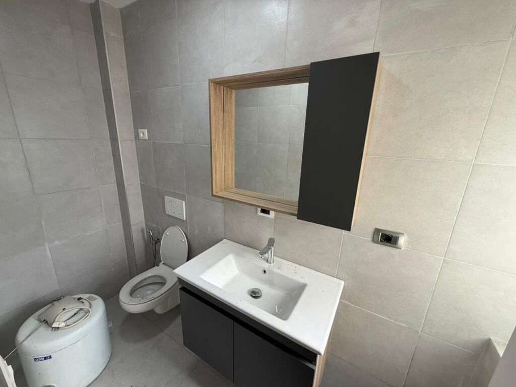 📣 OFFICE Space for RENT (Type 3+1+2) 📍 Ali Dem ✨ 💶 Price 70,000 Leke/Month (Net)