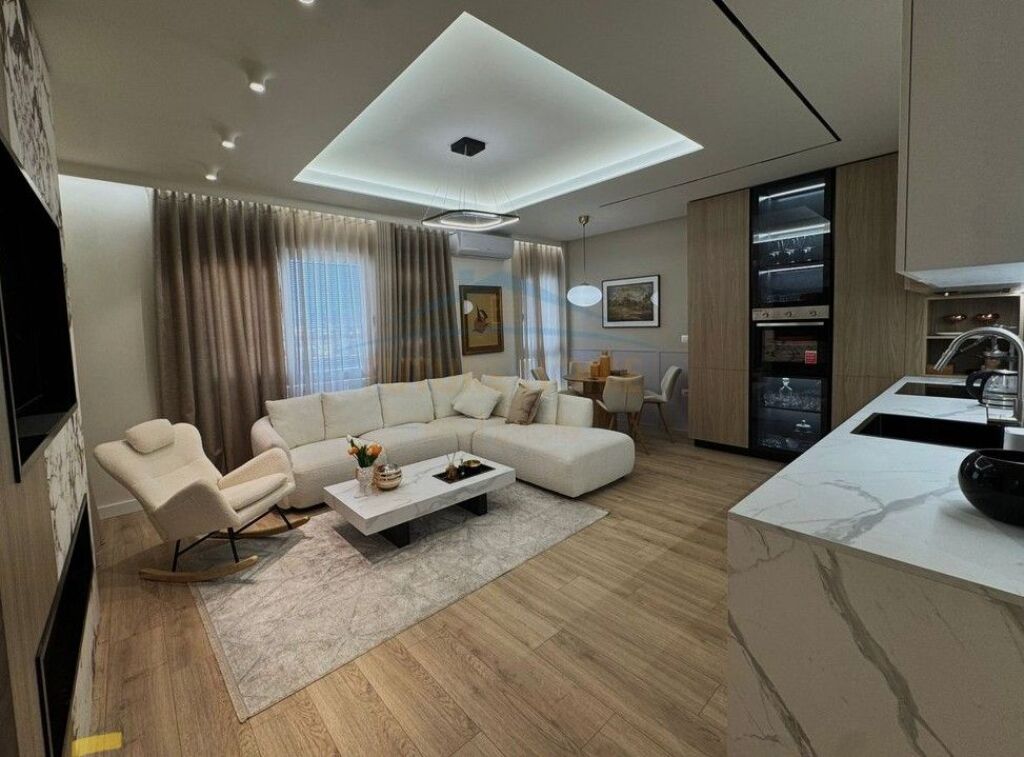 Shitet, Apartament 1+1, Rezidenca S Block Living, Zogu i Zi, Tirane.