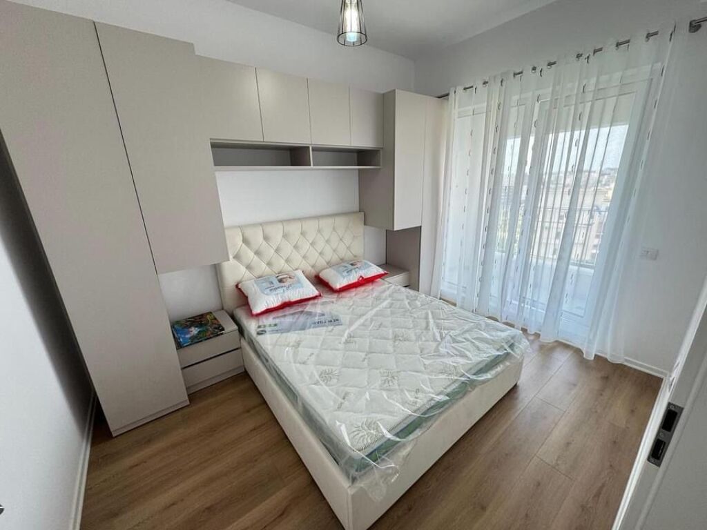 🏡 Jepet me qira apartament 1+1 📍 Ali Demi, Rezidenca Kaimi💶 Çmimi: 35,000 lek/muaj (i padiskutueshëm)