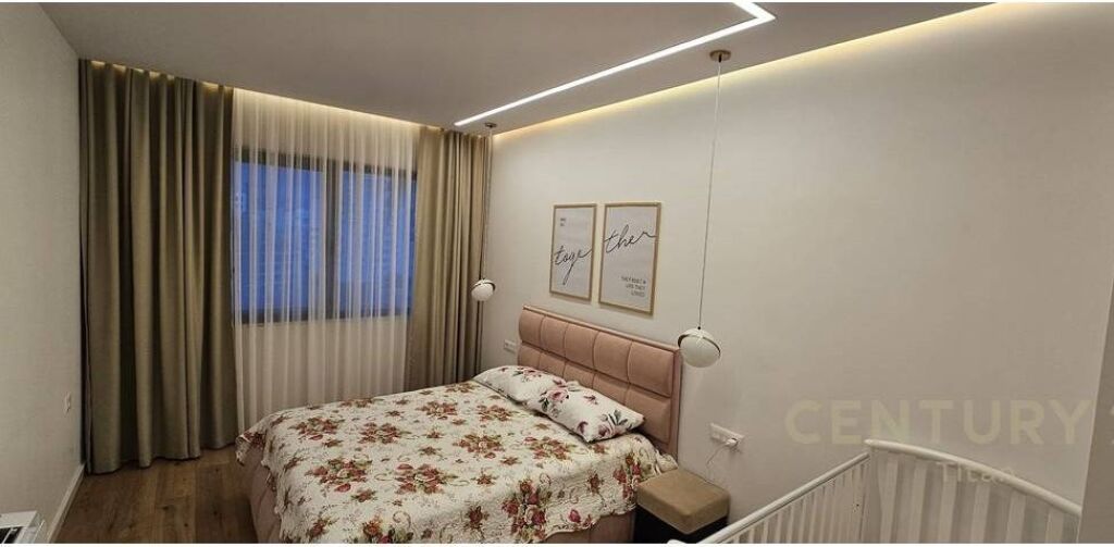 Apartament 2+1 me qira pranë Rezidencës Alba, tek 21 Dhjetori
