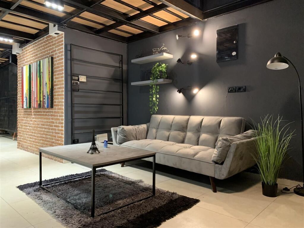 UFFICIO IN AFFITTO DUPLEX 92M2 VIA 21 DHJETORI