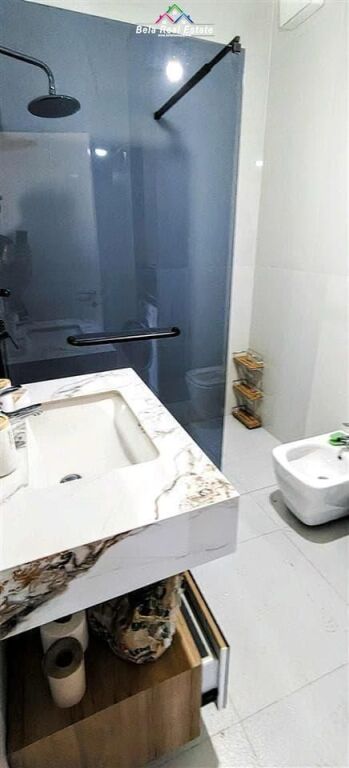 Apartament Me Qera 1+1 Tek Rruga e Kavajes (ID B210938) Tirane.
