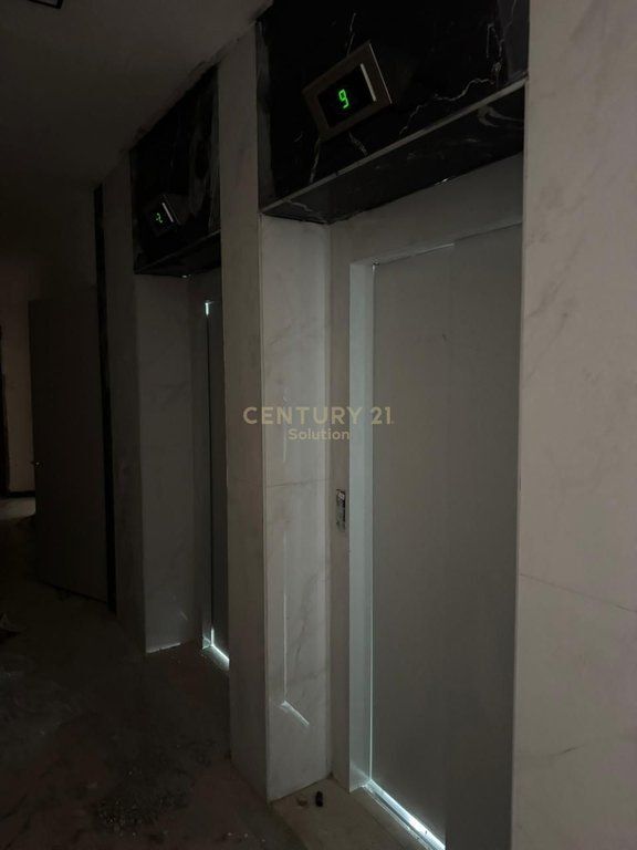 APARTMENT 2+1+2 TOILETS FOR SALE NEAR THE FRATARI COMPLEX!