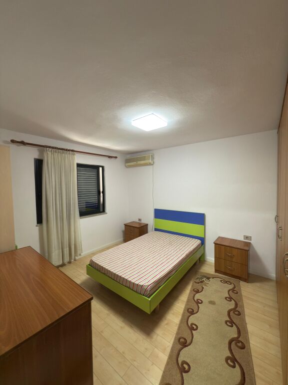 Sell 2+1 apartment on Elbasanit street