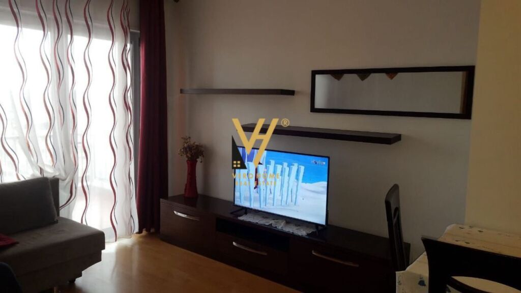JEPET APARTAMENT 1+1+BLK ME QERA NE XHAMLLIK 60.000 LEKE