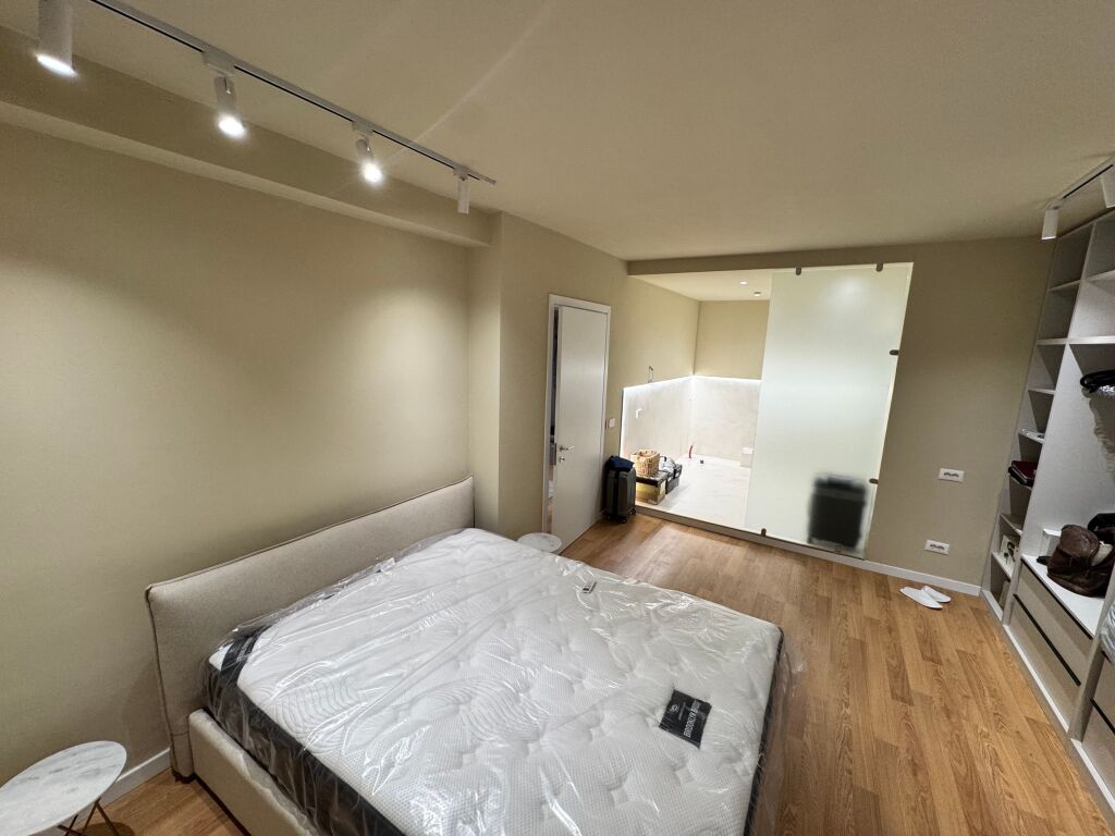 Apartament 2+1 Qera - Rruga e Durresit; Tirane