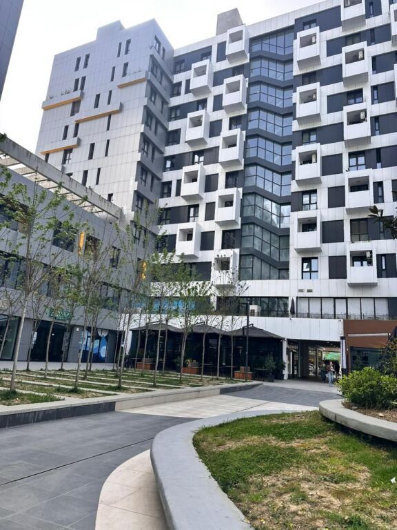  Office Space for Rent – Square 21