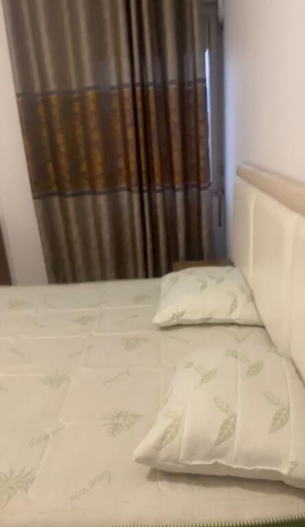 Apartament 2+1+2 me qera ne Astir tek Bar Kronos